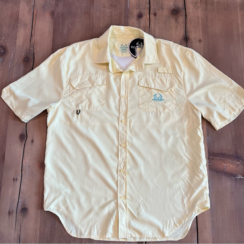 Realtree Men's Yellow Fishing Shirt